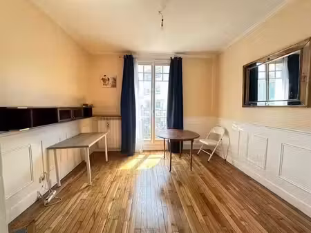 location meublée appartement 3 pièces 44 m² à levallois-perret (92300)  1 718 €