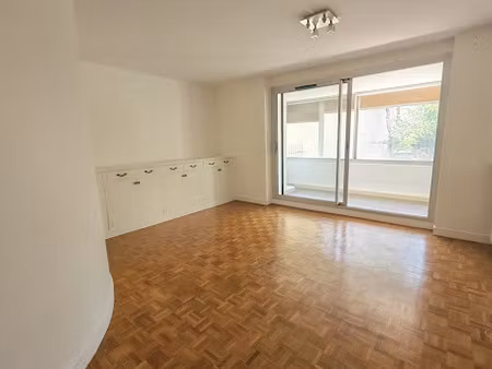 location appartement 2 pièces 45.77 m² à paris 14ème (75014)  1 678 €