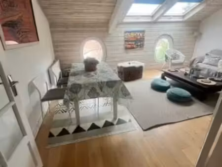 location meublée appartement 2 pièces 50 m² à suresnes (92150)  1 790 €