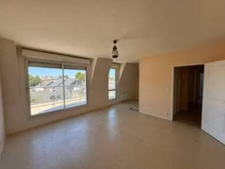 location appartement 3 pièces à châteaubourg (35220) : à louer 3 pièces / 63m² châteaubour