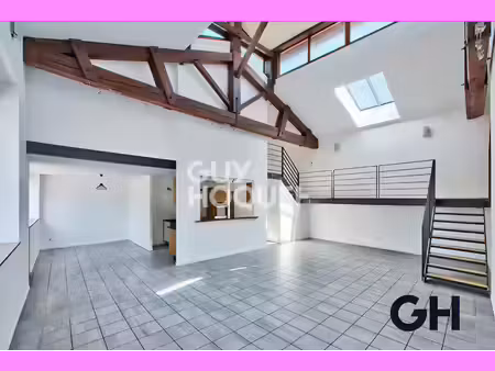 maison à vendre de 6 pièces de 210 m²