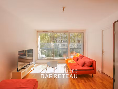 location appartement 5 pièces 91 m² à villeurbanne (69100)