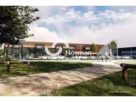 location commerce nîmes 30900 369m²