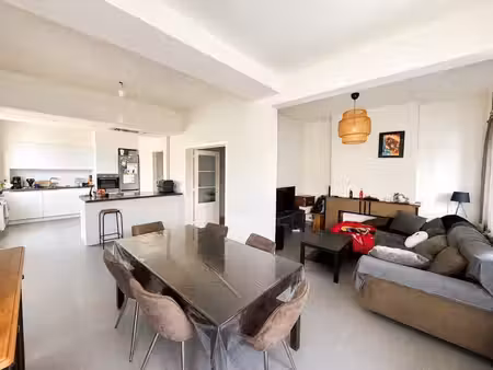 appartements 2 chambres + balcon de +100m² avec garage