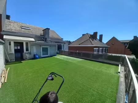 duplex 4 ch. à louer à charleroi