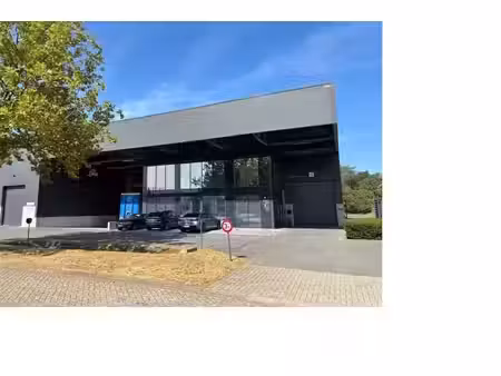 à louer: espace d'entrepôt industriel à grobbendonk