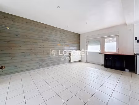 location appartement 1 pièce 36 m² à crécy-en-ponthieu (80150)  380 €