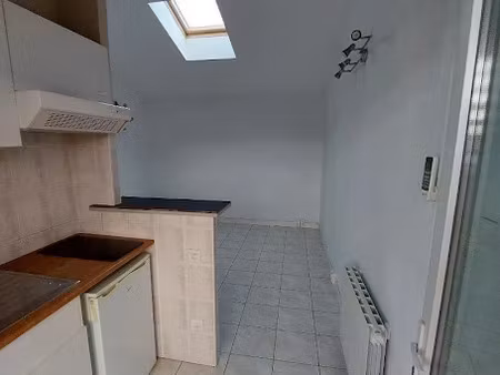 location appartement 1 pièce à talence (33400)  450 €