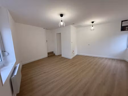 location appartement 1 pièce 22.35 m² à cholet (49300)  450 €