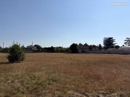 terrain 909 m² montmeyran