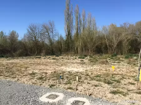 terrain 867 m² cavignac