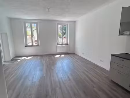 appartement t3 - 2 chambres - séjour lumineux et agrable