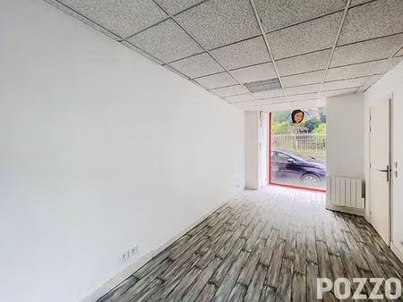 a louer local commercial ou professionnel centre ville vire normandie (14)