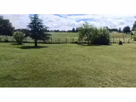 terrain 1 300 m² coimeres