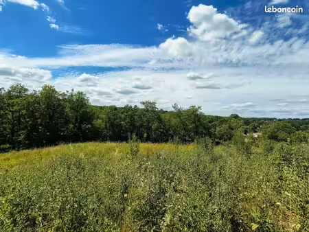 terrain 600 m² croignon