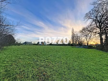 a vendre  terrain à batir à vire normandie (14500)