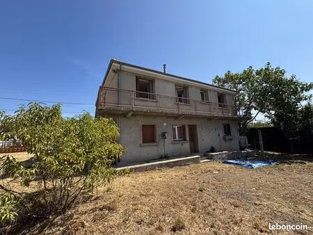 maison 6 pièces 137 m²