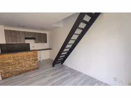 location duplex 2 pièces 25.81 m² à saint-pierre-lès-nemours (77140)  550 €