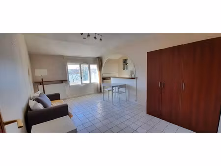 location meublée appartement 1 pièce 23.13 m² à grigny (91350)  533 €