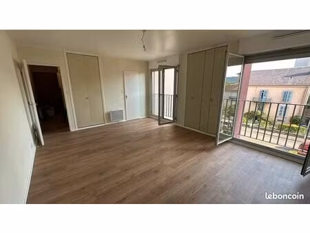 studio 31m2 a deux pas du centre ville et de la gare