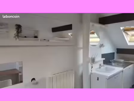 gières  gare/campus  loue studio/chambre meublé indépendant dans villa