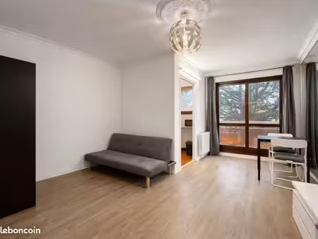 ◊studio meublé avec balcon – centre-ville – nogent/le perreux – disponible aout 2026