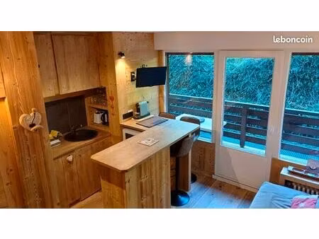 petit cocoon jaillet megève avec piscine
