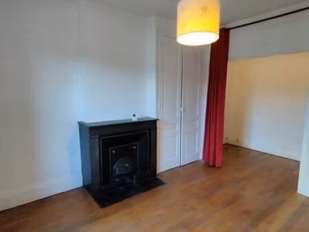 location d'appartement non meublé 2 pièces 1e chambre 40 m² oullins-pierre-bénite 69600 à 