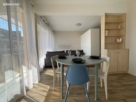 appartement meublé avec balcon parking et grenier