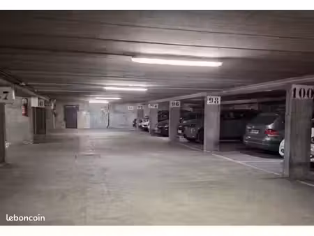 place parking souterrain