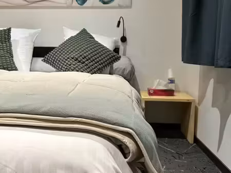 chambre individuelle avec salle de bain privative