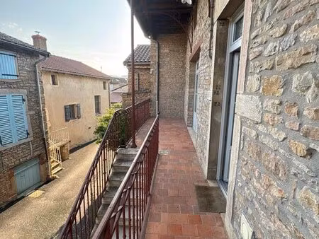 maison de village t3 – 50 m² – balcon  cave – 650 /mois