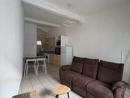 à louer - maison de village t3 meublée - la digne d’aval