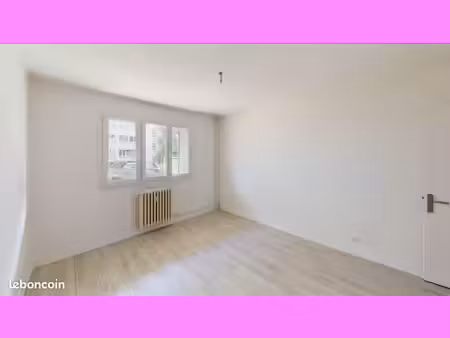 appartement 3 pièces 56 m²