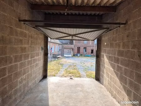 parking/box busigny
