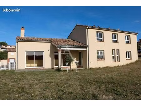 maison 6 pièces 142 m²