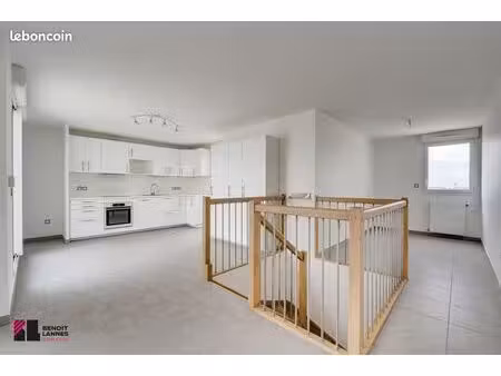 duplex 4 pièces 104 m²