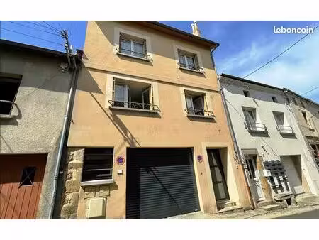 coudes f4 en duplex avec terrasse et garage