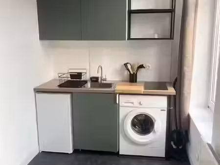 location meublée appartement 1 pièce 25 m² à lille (59000)  615 €