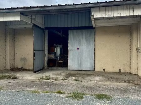 parking/box 70 m² villeneuve-sur-lot