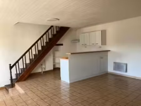 location appartement 3 pièces à saint-jean-de-la-haize (50300) : à louer 3 pièces / 65m² s