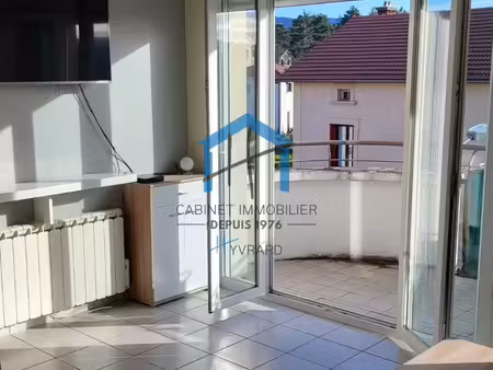 lorette - t2 de 43m2 meublé avec terrasse et parking
