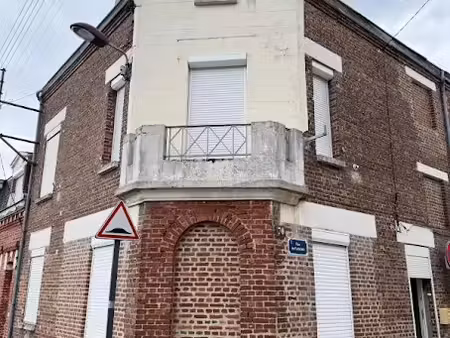 vente maison 4 pièces 96 m² à saint-quentin (02100)  66 900 €