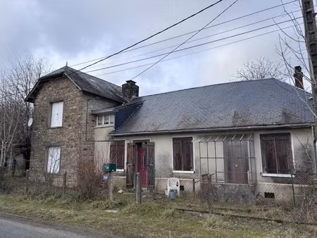 vente ferme 4 pièces 130 m² à uzerche (19140)  59 900 €
