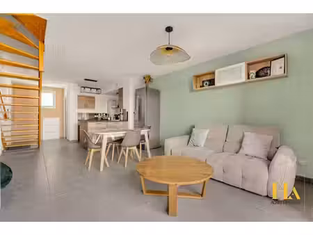 appartement dernier étage castanet tolosan 3 pièces 58 m2  balcon  climatisation et parkin
