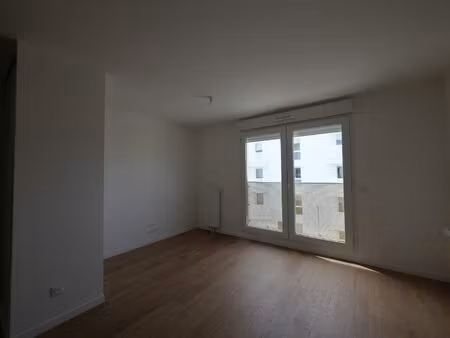 a louer appartement de type f2 résidence les jardins d'ostara
