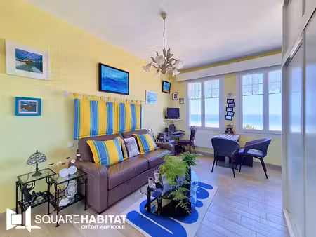 studio avec magnifique vue mer