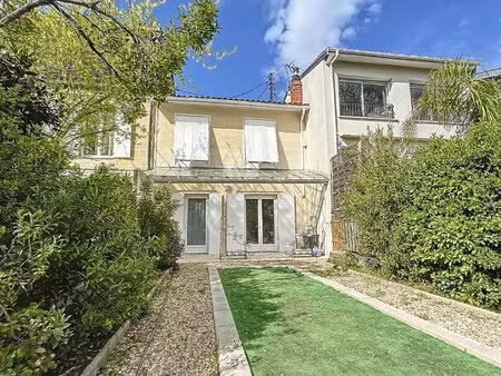 maison t3 à bordeaux  avec jardin et terrasse