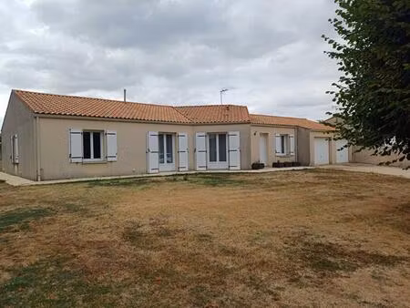 saint gelais - plain-pied 4 chambres