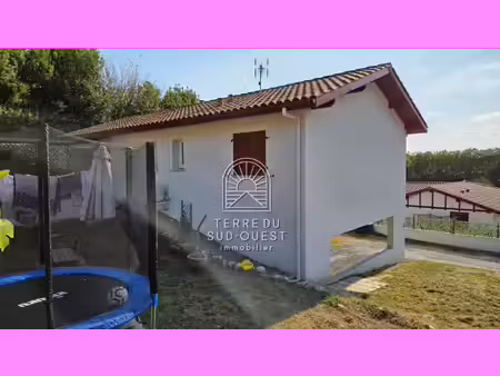 maison recente de 90 m2 sur demi sous sol
